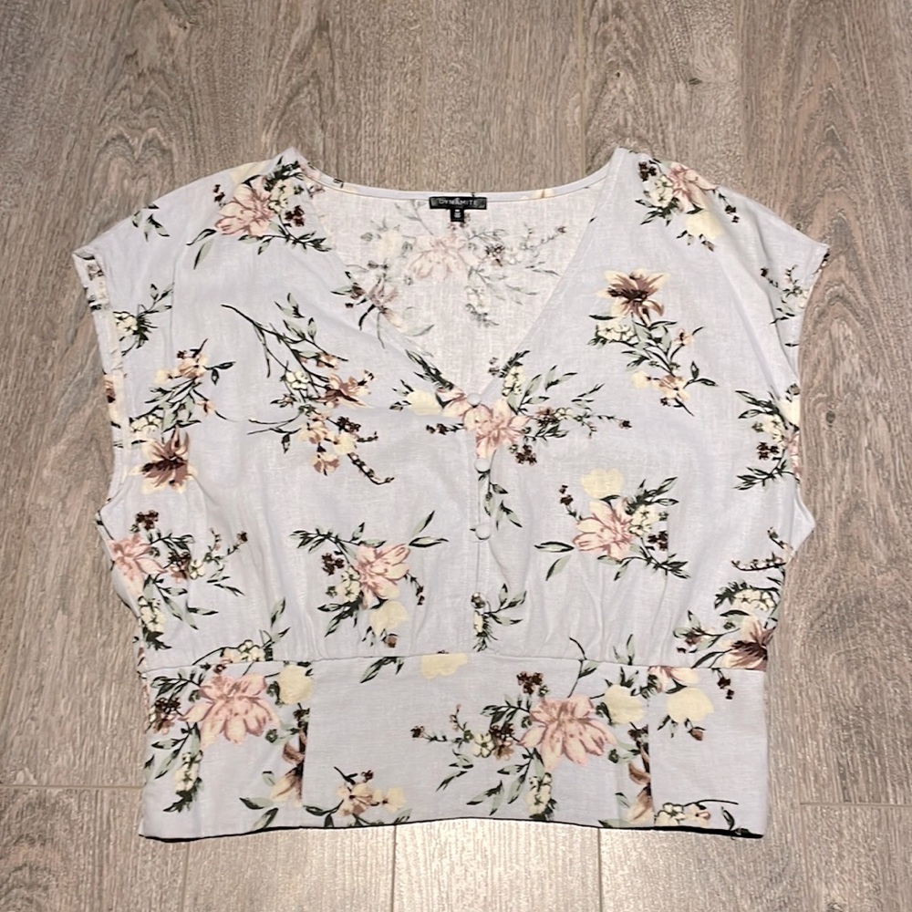 Dynamite - Floral V Neck Wrap Crop Top